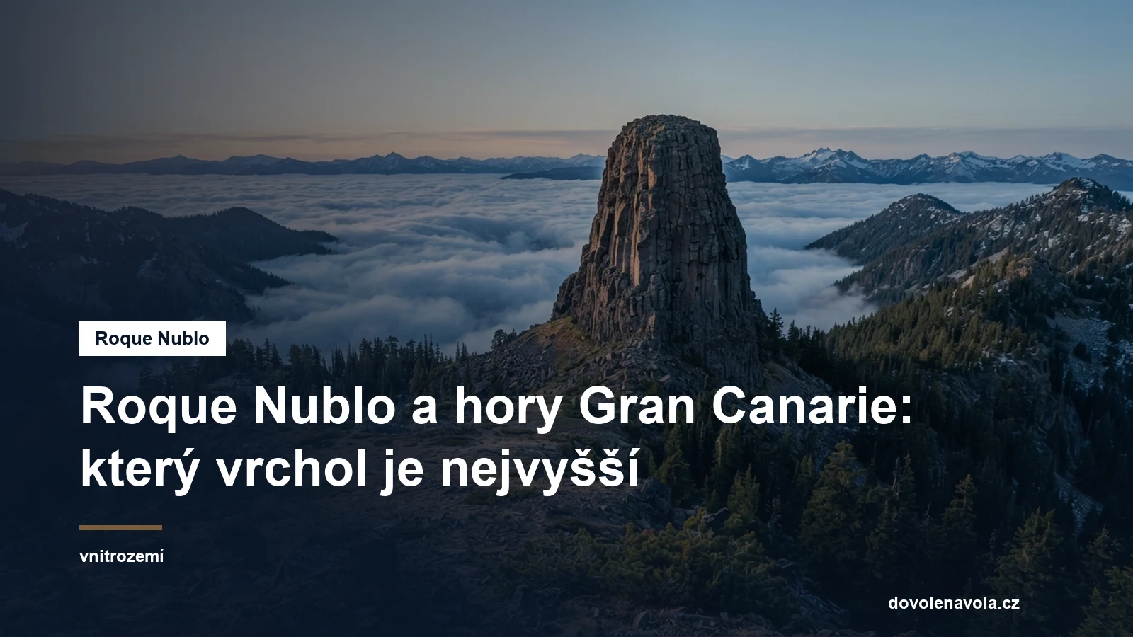 Skalni monolit nad horskym hrebenem
