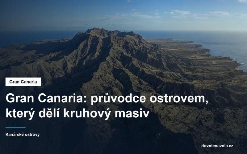 Sopecne hory nad pobrezim Gran Canarie
