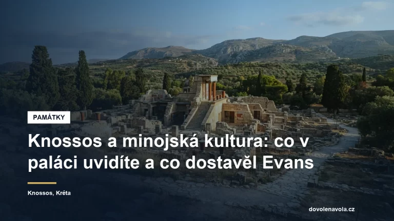 Kamenné ruiny minojského paláce v Knossu