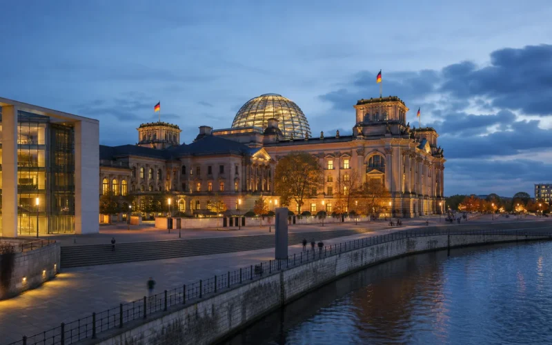 Reichstag v Berlíně: rezervace kopule zdarma 2026