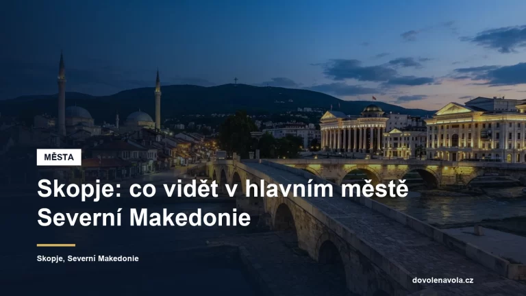 Kamenný most přes Vardar ve Skopje za soumraku